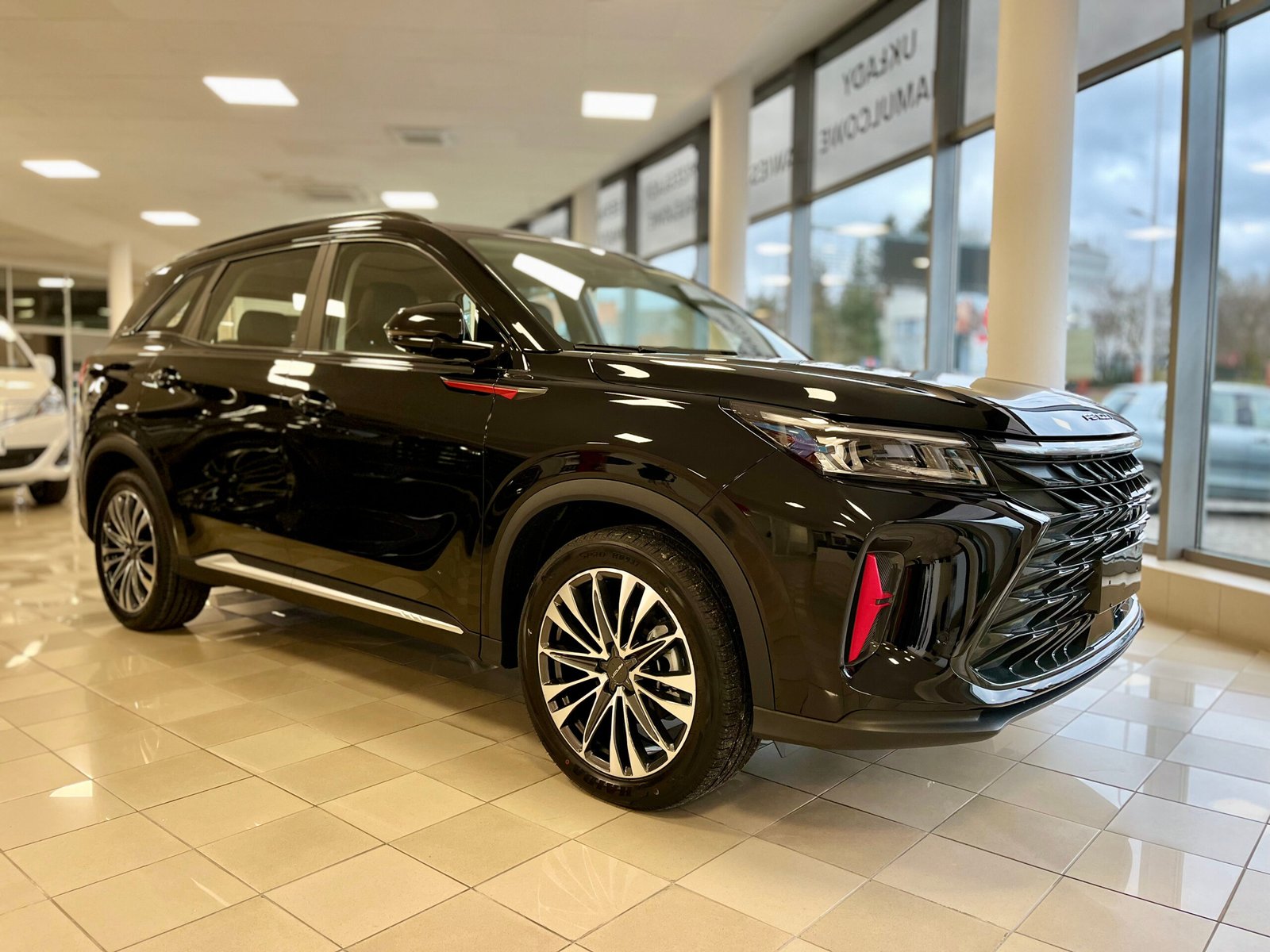 Czarny – miniatura 2