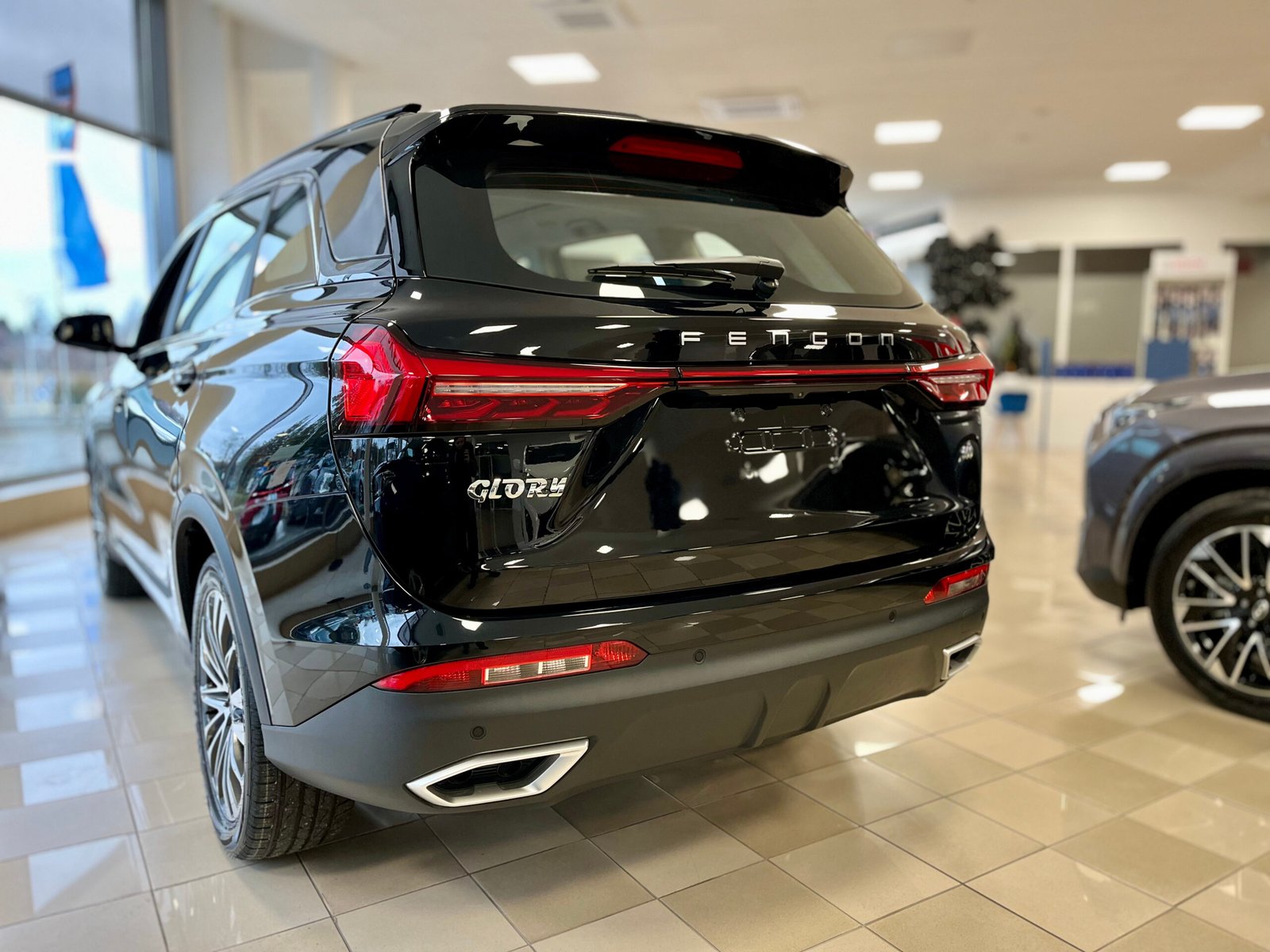 Czarny – miniatura 3